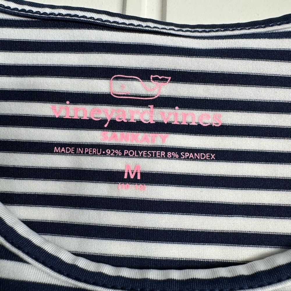 Vineyard Vines Navy White Striped Tank Top Sleeveless Blouse Size Medium - Picture 3 of 6